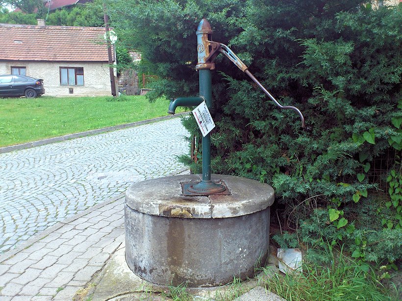 studna bez jména (7026) - červen 2013