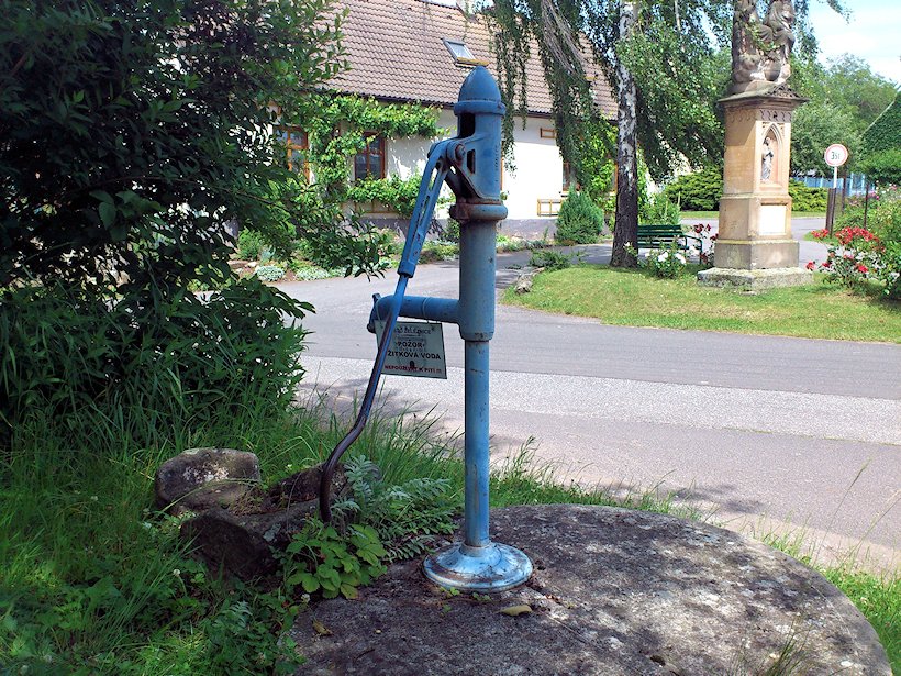 studna bez jména (7036) - červen 2013