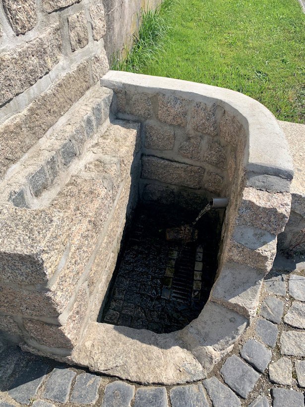 studánka Větrov (7198) - srpen 2020