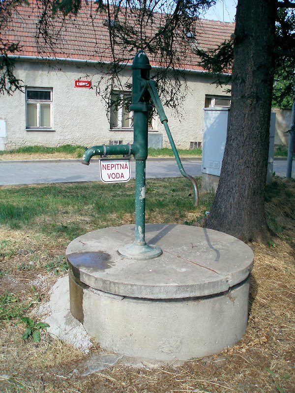 studna bez jména (7257) - srpen 2013