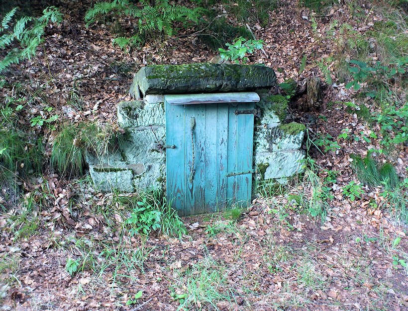 studánka bez jména (7361) - srpen 2013