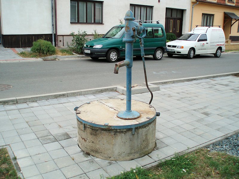 studna bez jména (7399) - srpen 2013