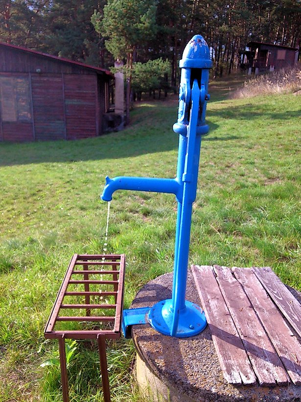 studna bez jména (7587) - říjen 2013