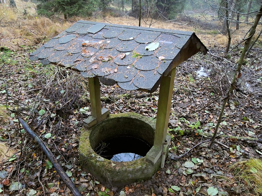 studánka bez jména (7750) - listopad 2013