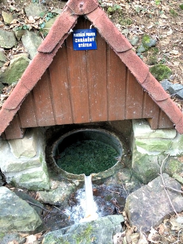 studánka Sirkovica (7813) - prosinec 2013