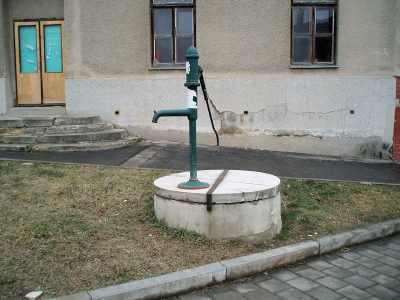 studna bez jména (7959) - únor 2014
