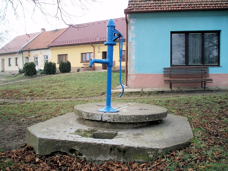 studna bez jména (7968) - únor 2014