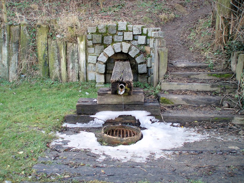 studánka Točka (7980) - únor 2014