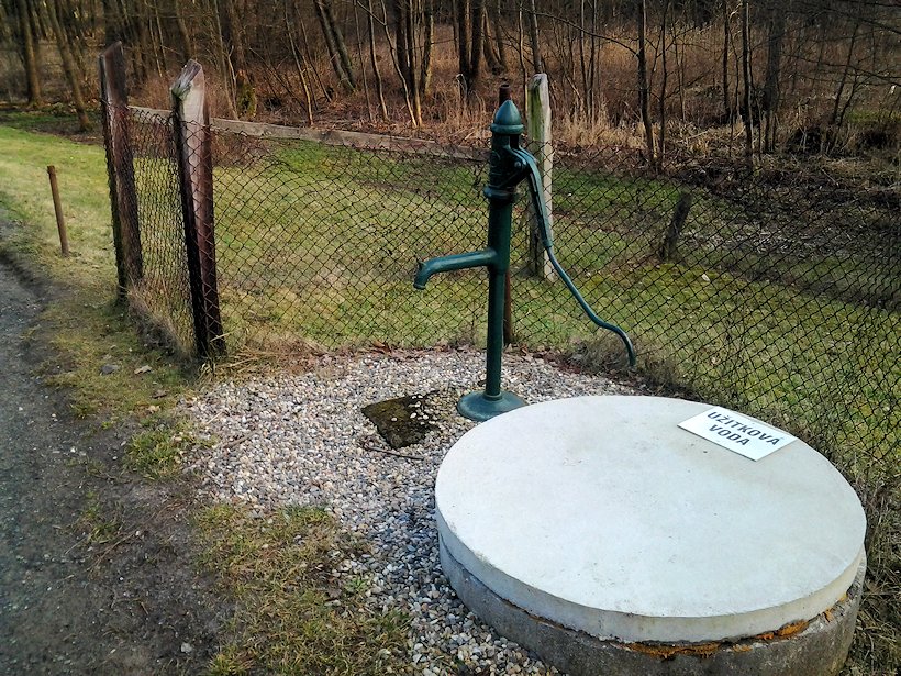 studna bez jména (8065) - březen 2014