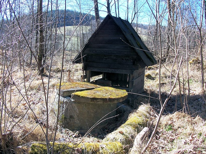 studna Radešov (8189) - březen 2014