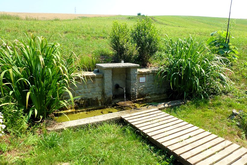 studánka Šimunka (8283) - duben 2014