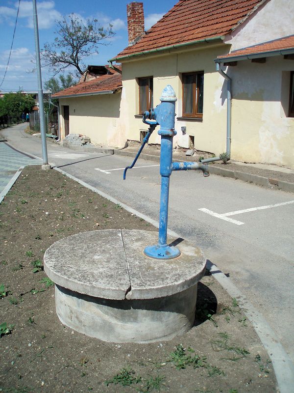 studna bez jména (8452) - květen 2014