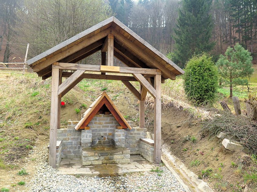 studánka Kadlbek (8542) - květen 2014
