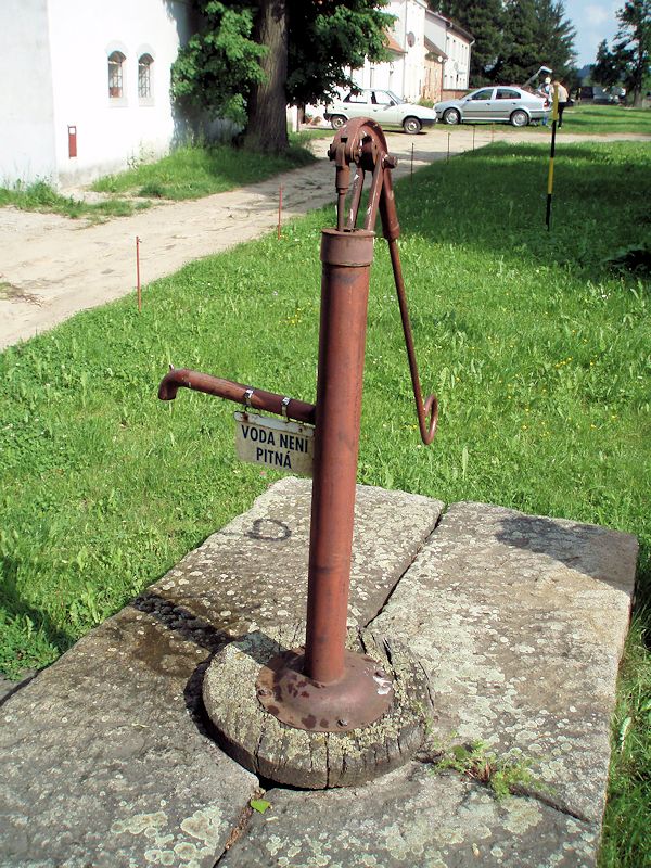 studna bez jména (8655) - červen 2014