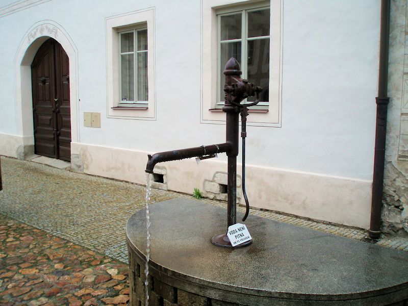 studna bez jména (8665) - červen 2014