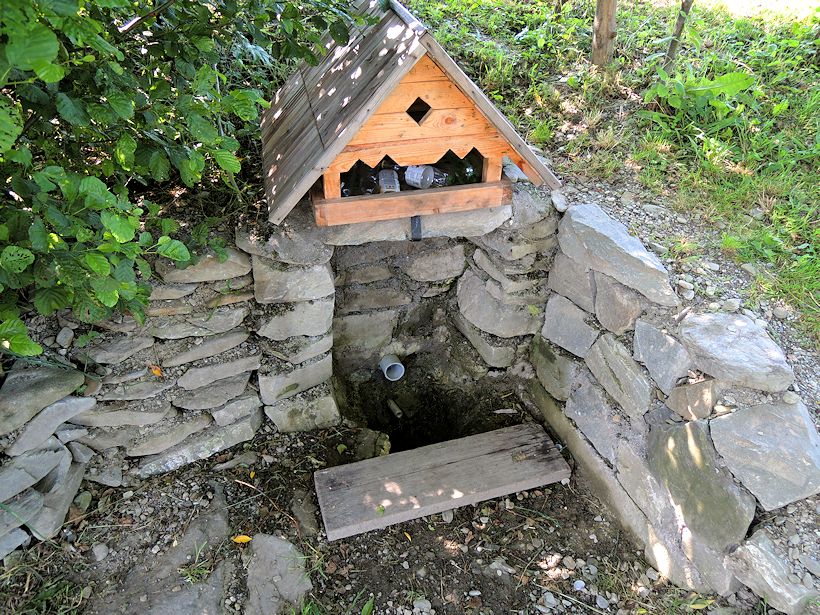 studánka U studánky (8821) - červenec 2014