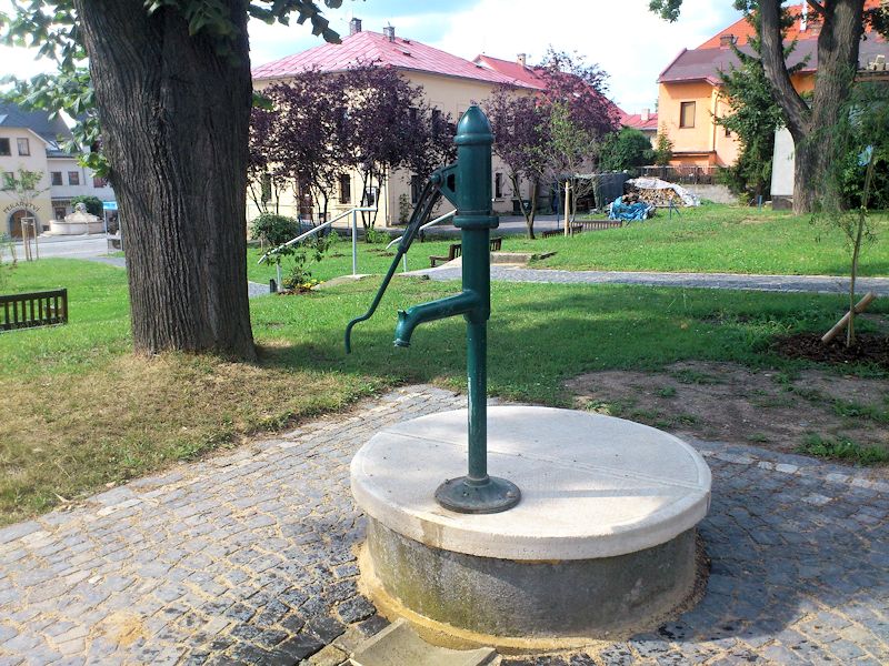 studna bez jména (8896) - červenec 2014
