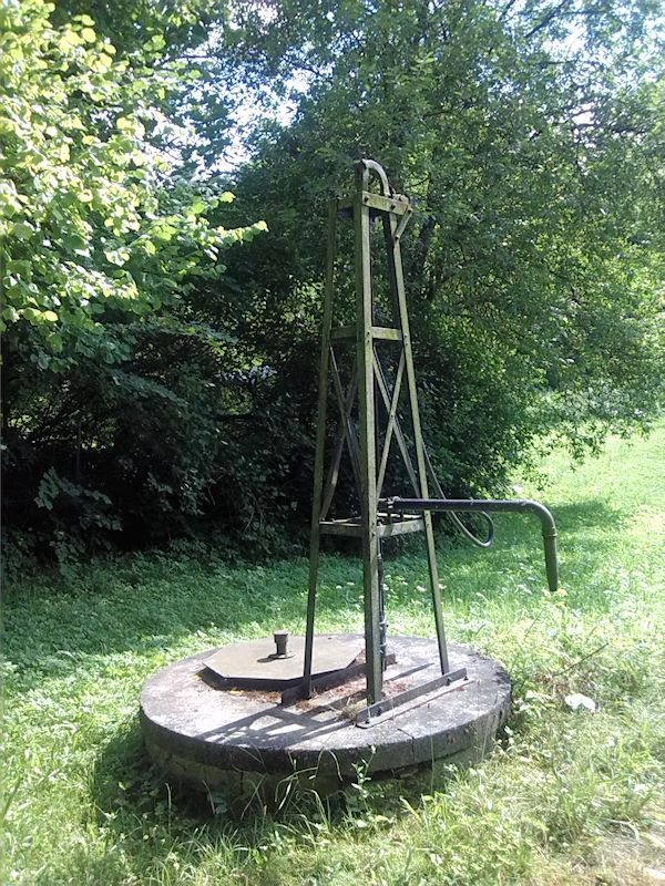 studna U křížku (8925) - červenec 2014