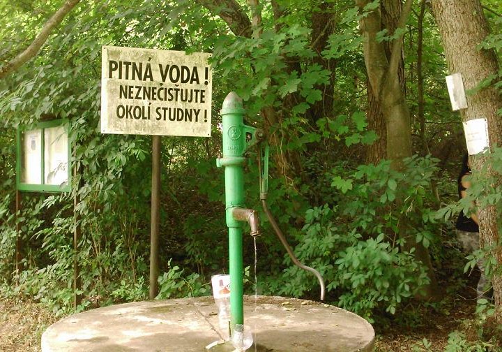 studna bez jména (10040) - srpen 2015