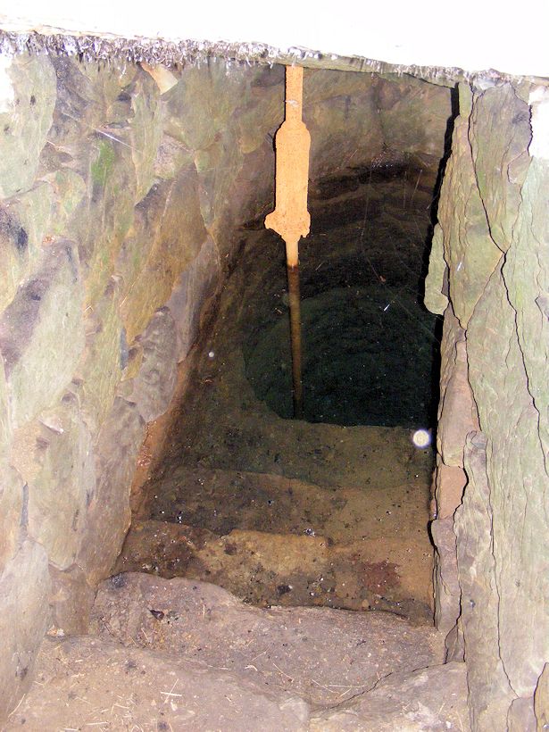 studánka Kamenná studna (9053) - září 2014