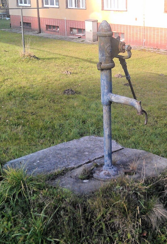 studna bez jména (9268) - listopad 2014