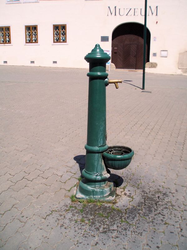 jiný vodní zdroj Spirála života (9798) - květen 2015