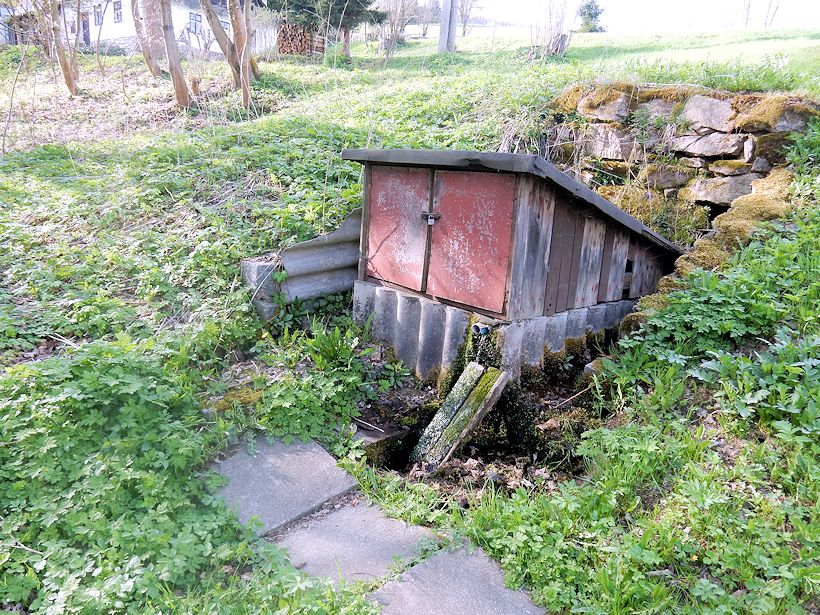 studánka U čísla 47 (9845) - květen 2015