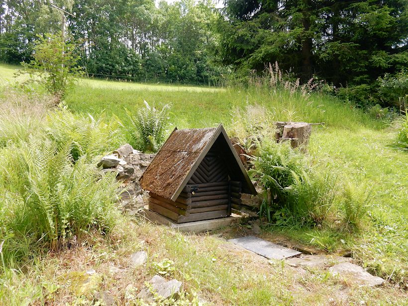 Dvořákova studánka (9971) - červenec 2015