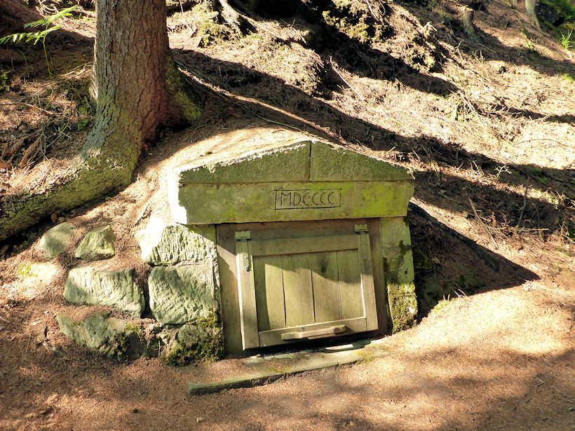 studánka Zadní Doubice (9980) - červenec 2015