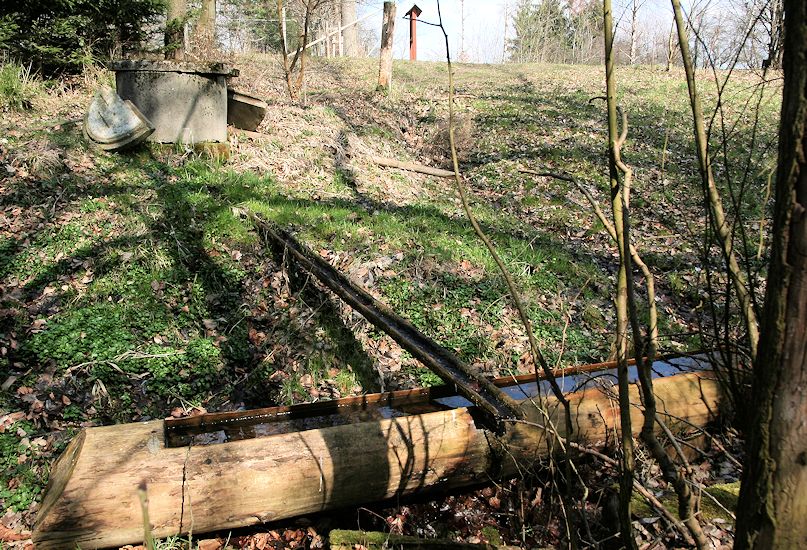 studánka V Dolině (10518) - březen 2016