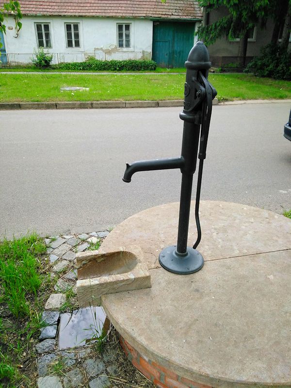 studna Dolnica (10770) - červen 2016