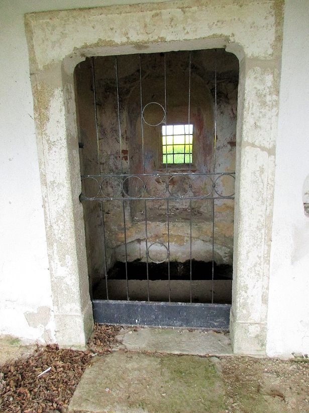 studánka Pousteníkova (10775) - červen 2016