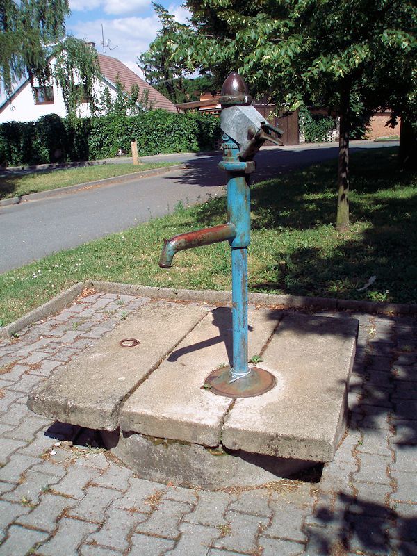 studna bez jména (10802) - červenec 2016