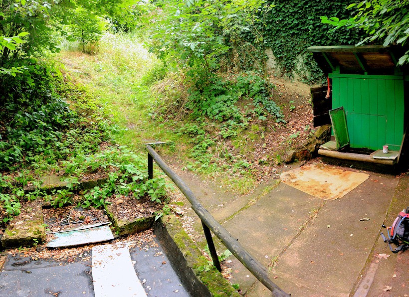 studánka V Obsinách (10822) - červenec 2016