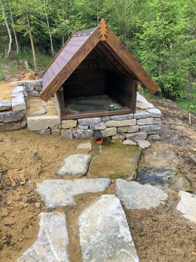 studánka bez jména (11282) - květen 2025