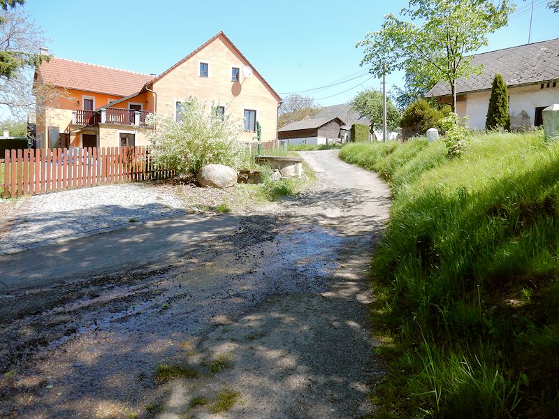 Včelákovská studna (11366) - červen 2017