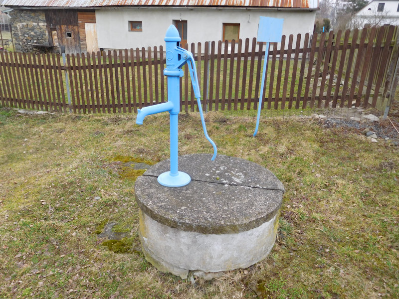 studna bez jména (11928) - duben 2018