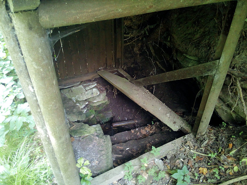 studánka Žleby (12299) - srpen 2018