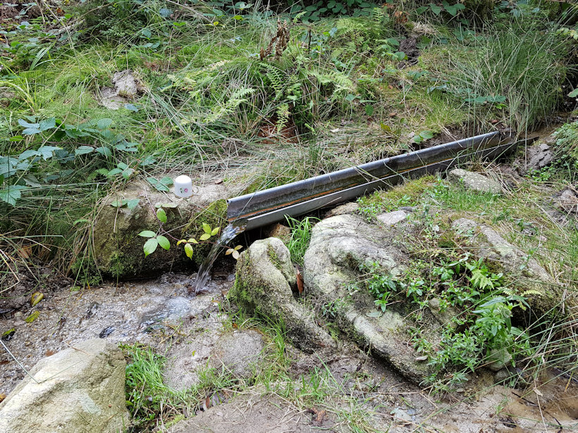 studánka Vlčí prameny (12352) - září 2018