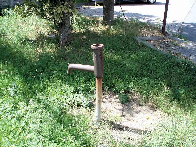 studna bez jména (12848) - červenec 2019
