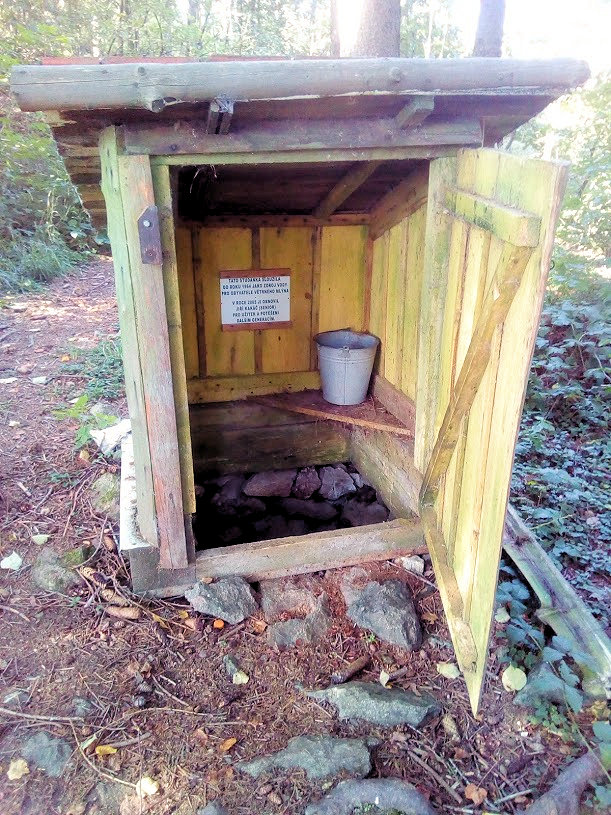 studánka Pod Vetřákem (12942) - září 2019