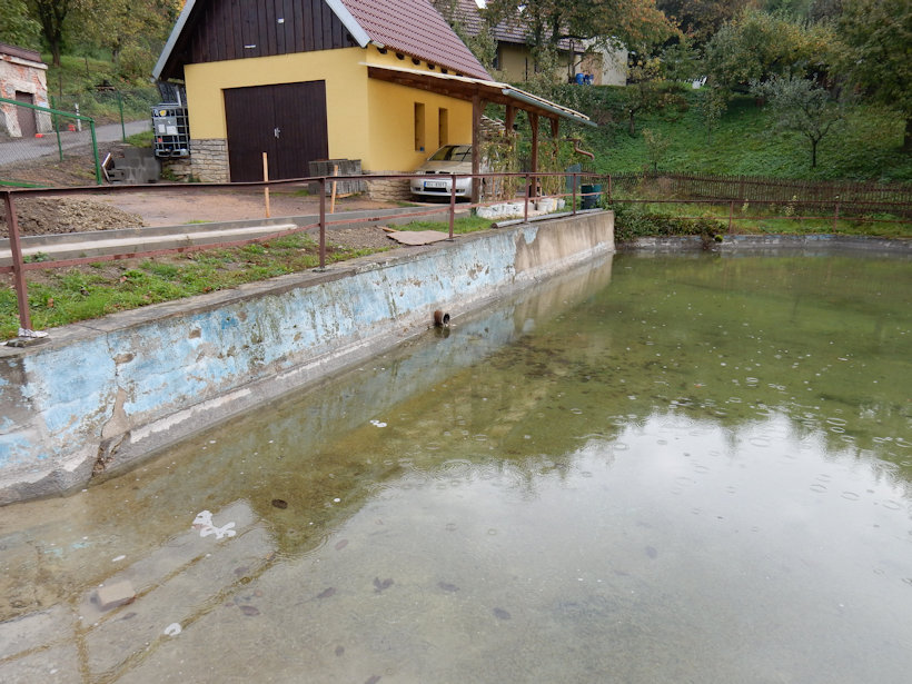 jiný vodní zdroj Dobrovodský pramen (13010) - říjen 2019