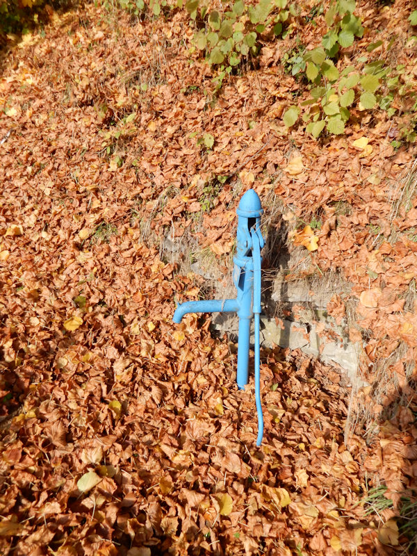 studna U silnice (13049) - říjen 2019