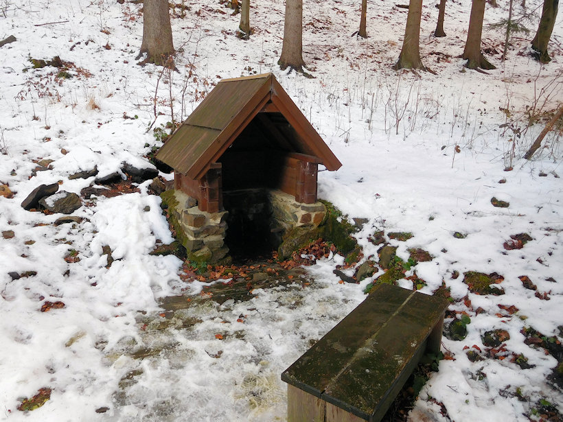 studánka Pod Borkem (13119) - prosinec 2019