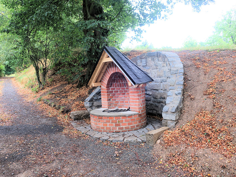 studánka U sv.Anny (13450) - srpen 2020