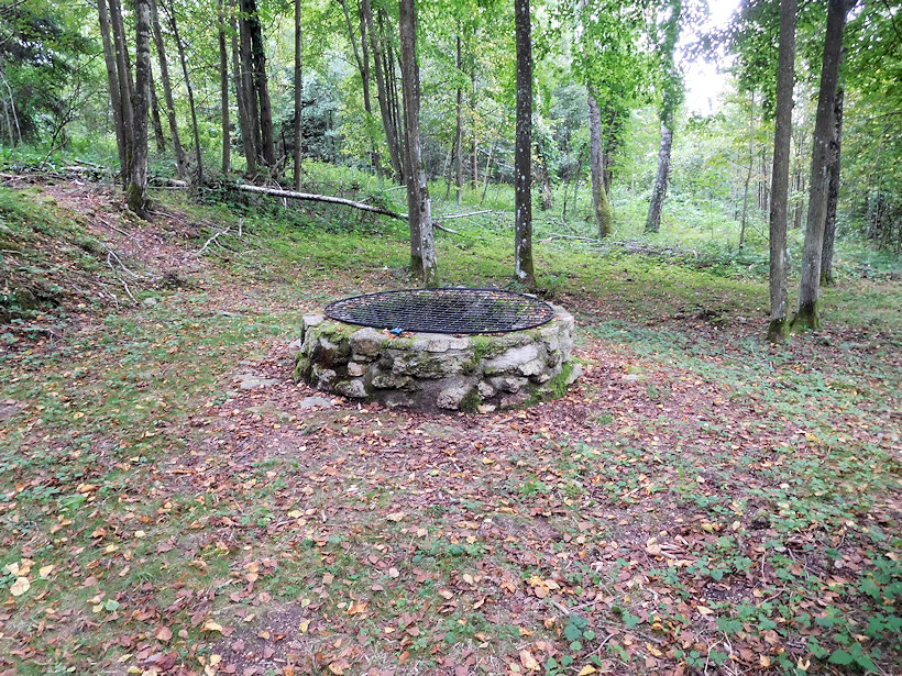 studna bez jména (13495) - srpen 2020
